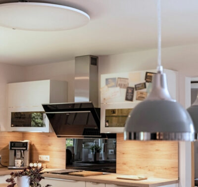 Poser au plafond ?